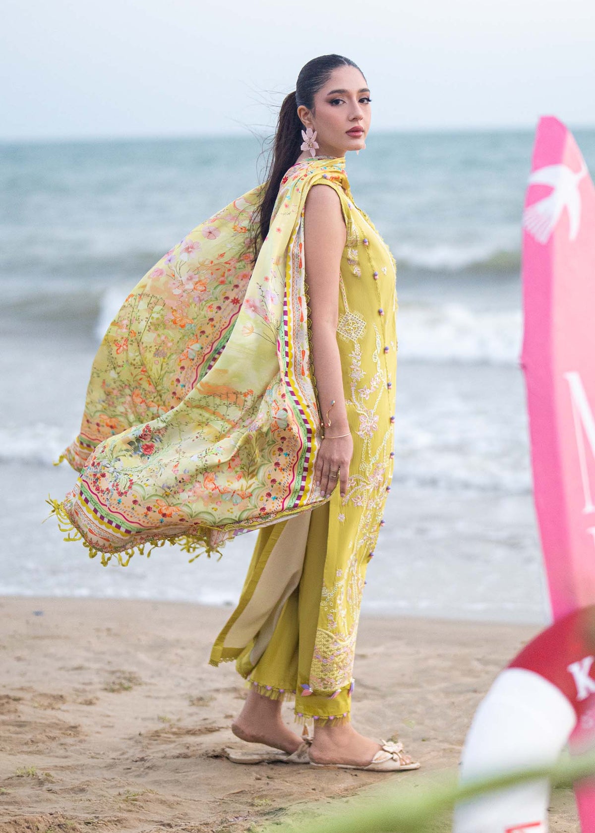 Kanwal Malik | Mira Summer Lawn 26 | Ilyra
