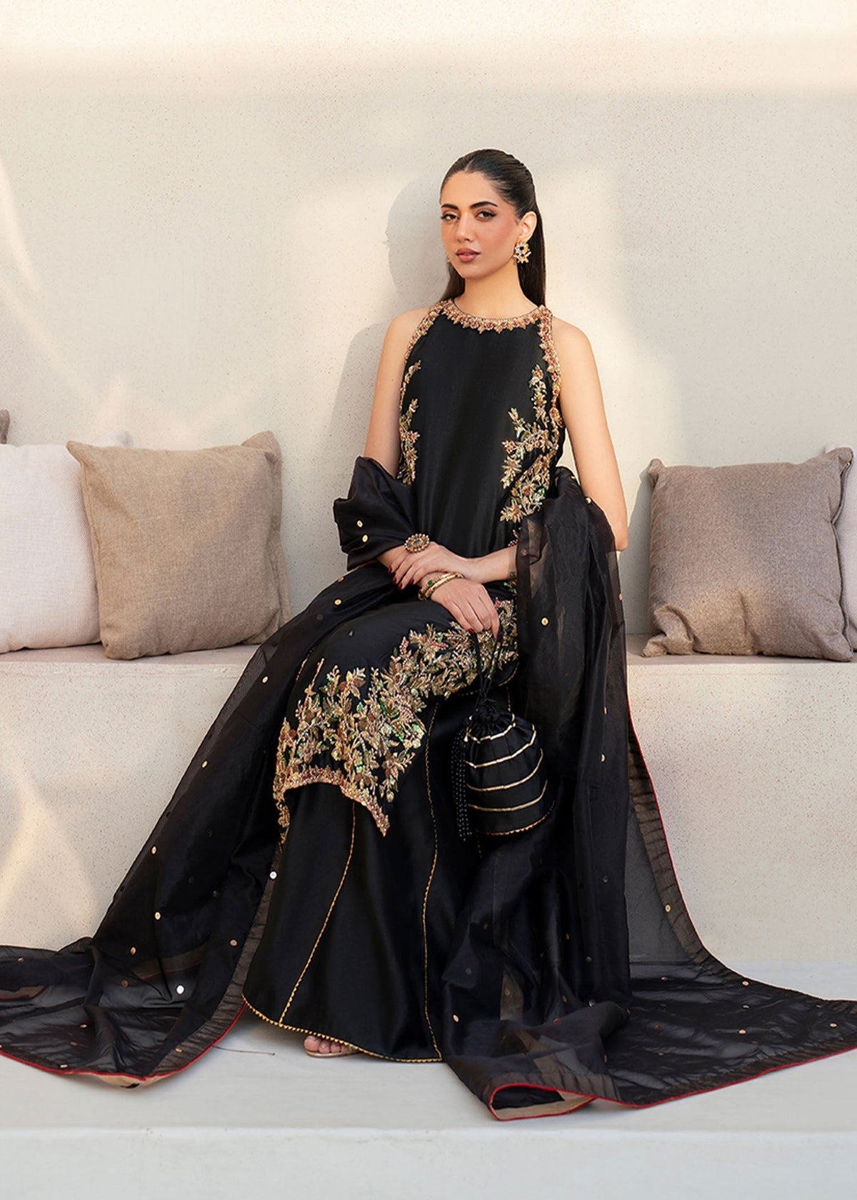 Dastoor | Maahi Luxury Pret 25 | Liyana
