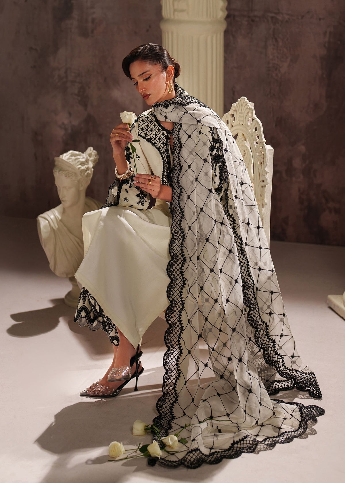 Dastoor | Maahi Luxury Pret | Zyra