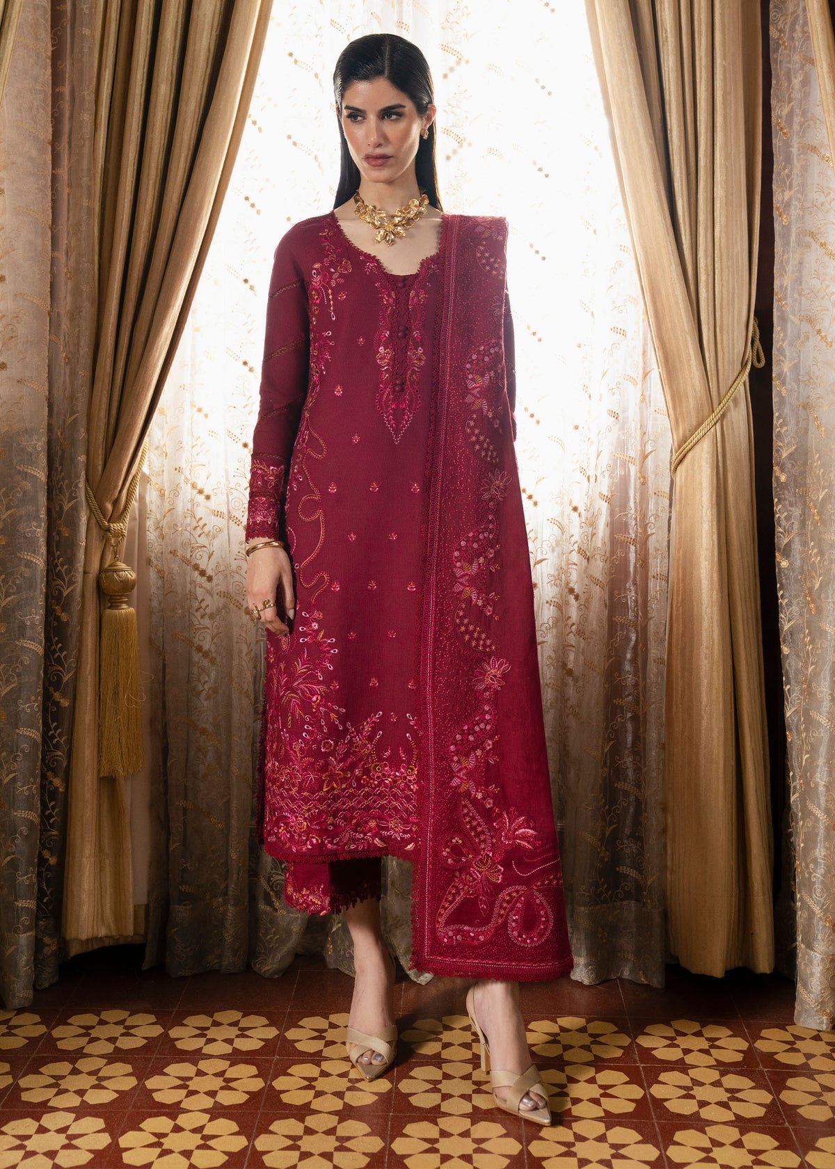 Kanwal Malik | Gulana Winter 25 | Gulerana