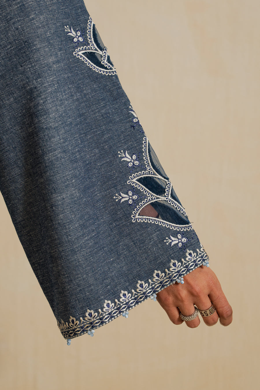 Elan | Indigene Pret | SAHAR (ERW-21579)