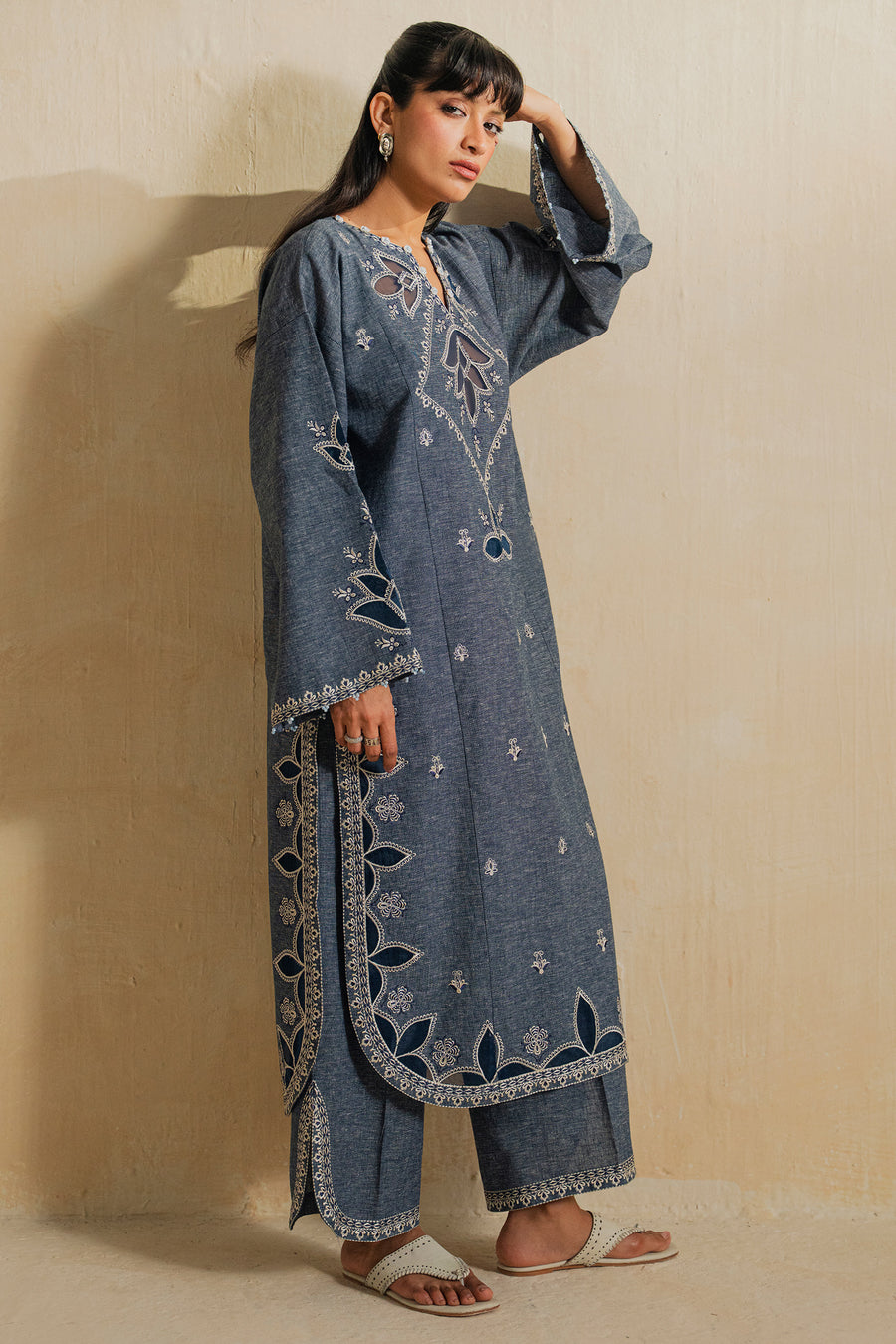 Elan | Indigene Pret | SAHAR (ERW-21579)