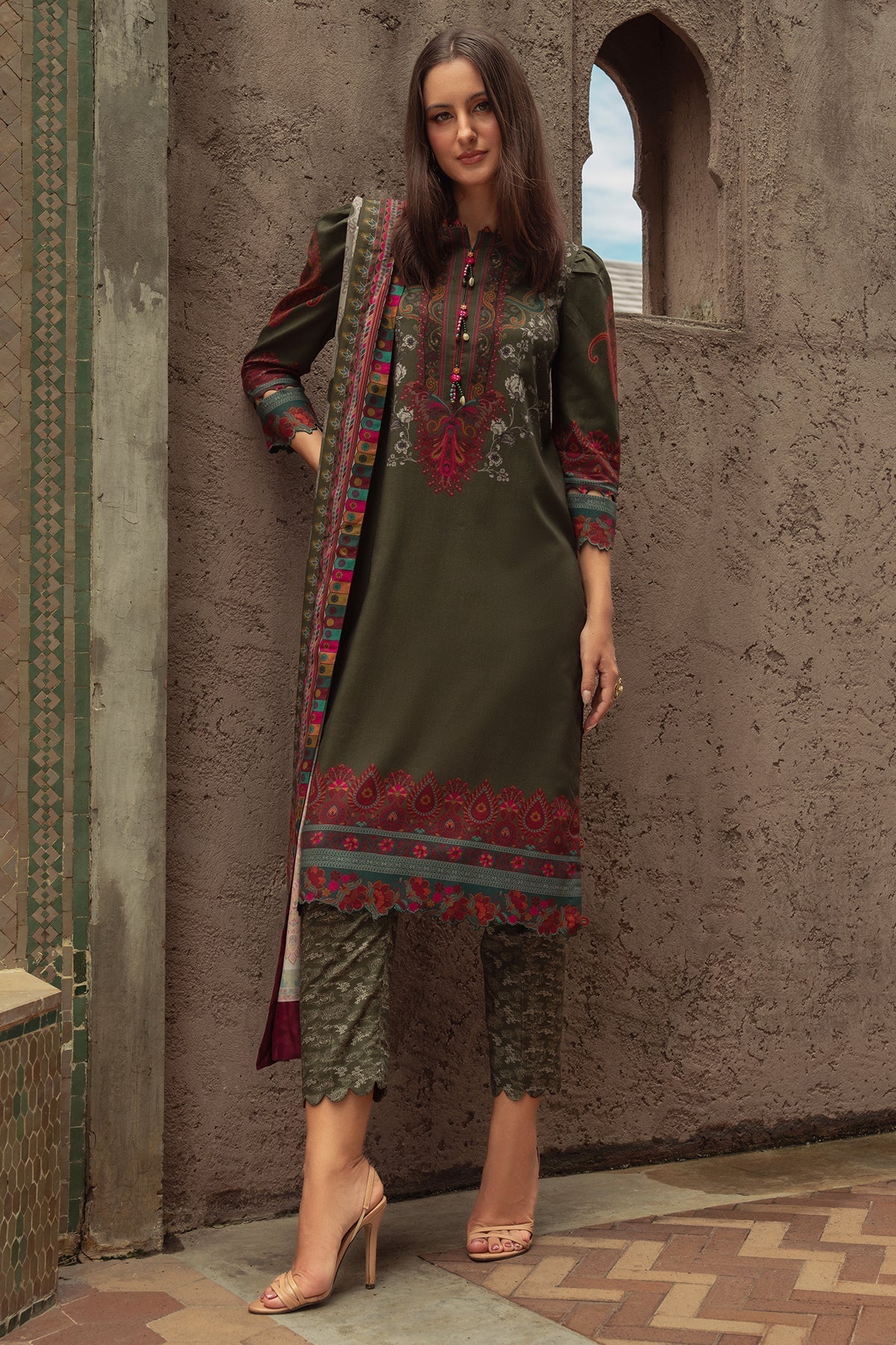 Charizma | C Prints Winter 25 | 
3-PC Unstitched Printed Linen Collection CPW5-05