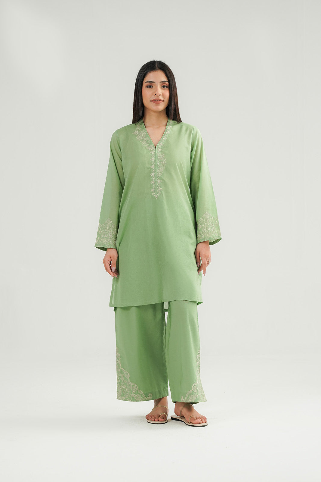 Chinyere | Pret'26 l 2 Piece Lawn Embroidered Suit (CP0429)