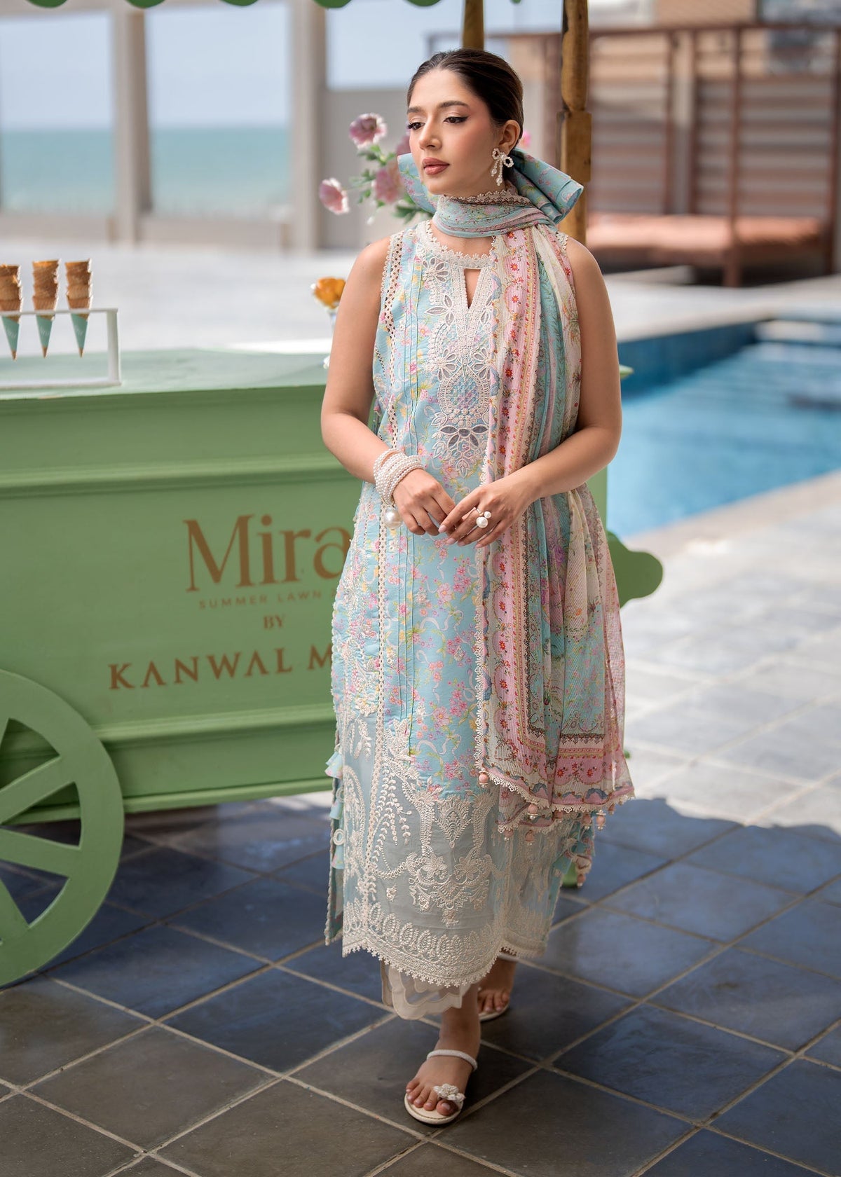 Kanwal Malik | Mira Summer Lawn 26 | Tiya