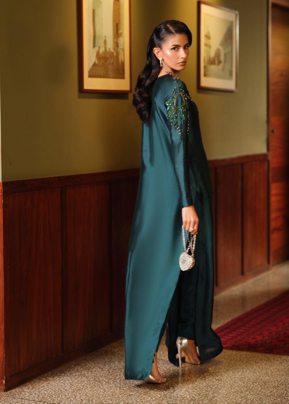 Mahum Asad | Private Hour | Emerald Tonic