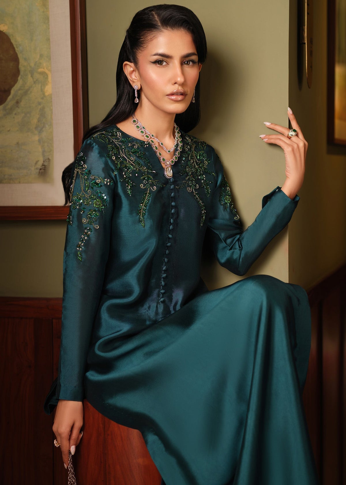 Mahum Asad | Private Hour | Emerald Tonic