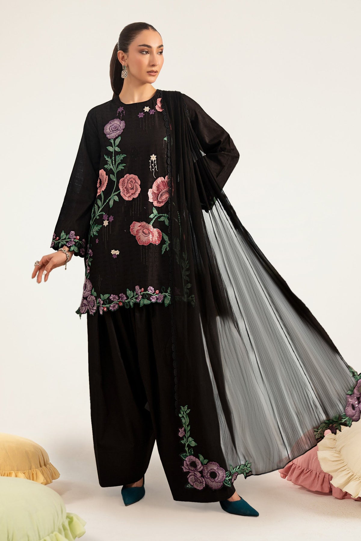 Maria B | Luxury Pret Pre Fall | DW-PF26-20-Black