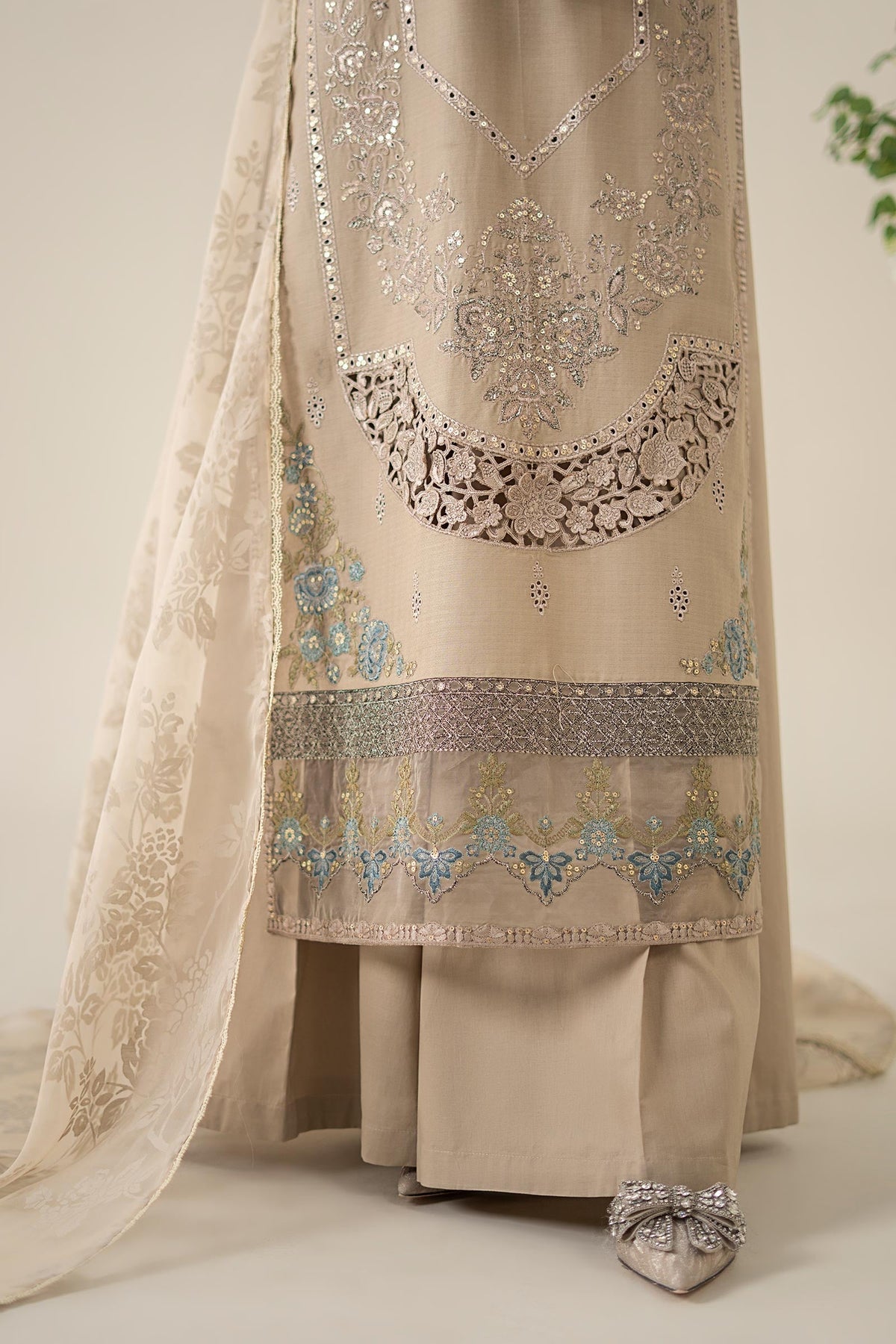 Maria B | Luxury Pret 25 | DW-EA25-16