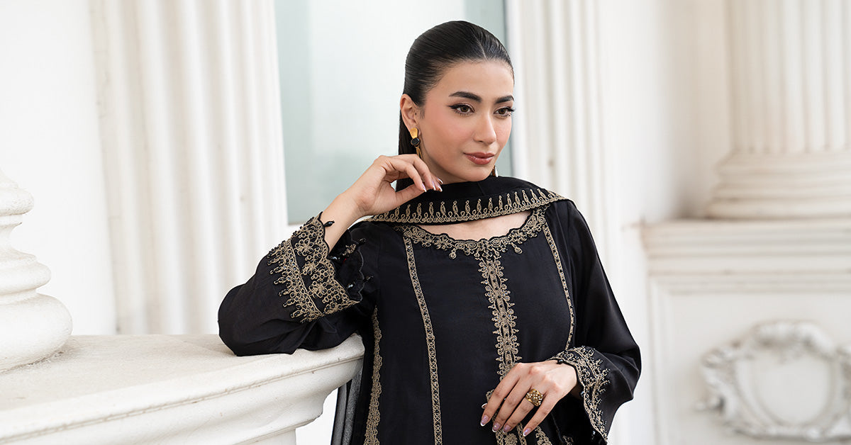 Maria B | Luxury Pret Pre Fall | DW-EF26-106-Black