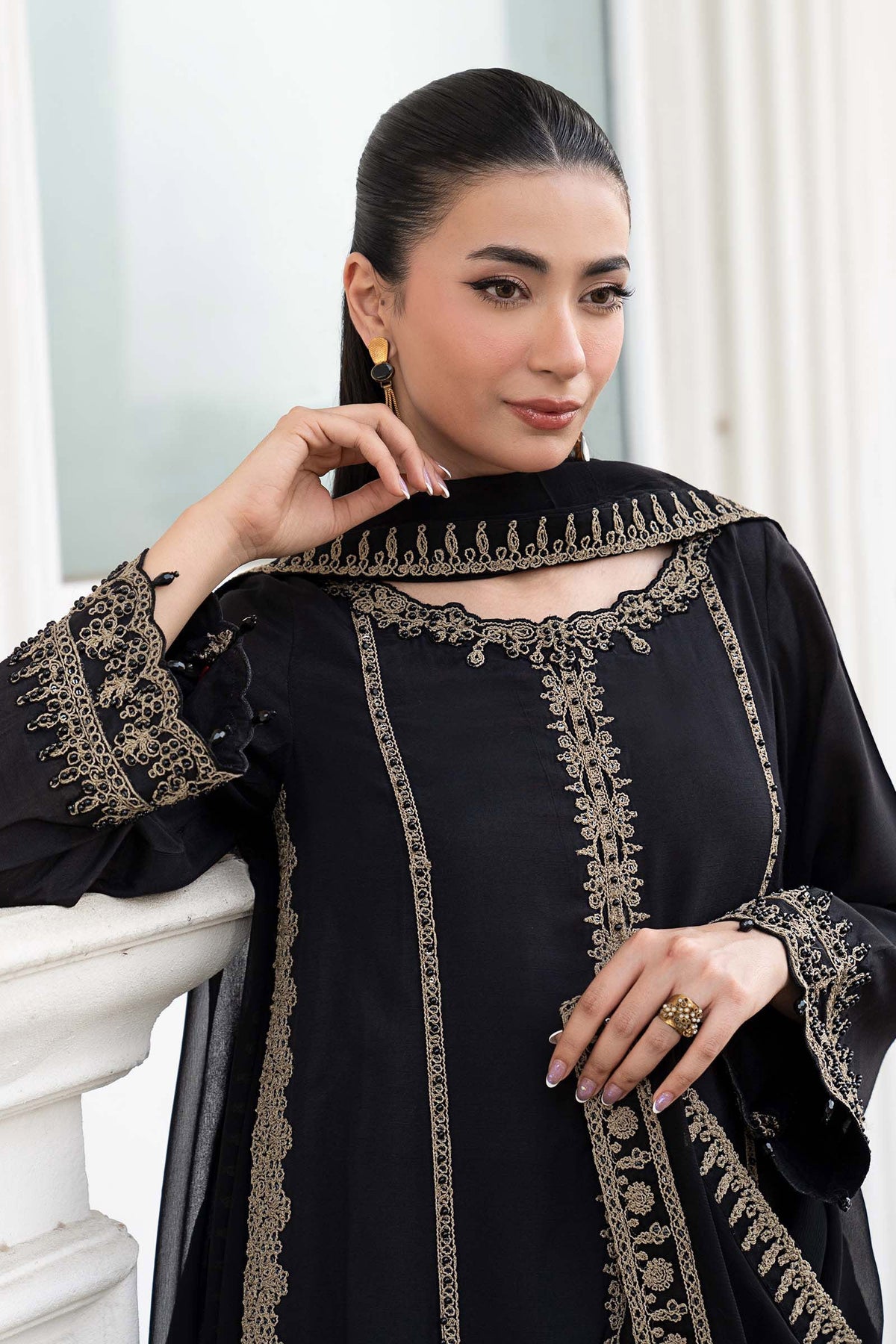 Maria B | Luxury Pret Pre Fall | DW-EF26-106-Black