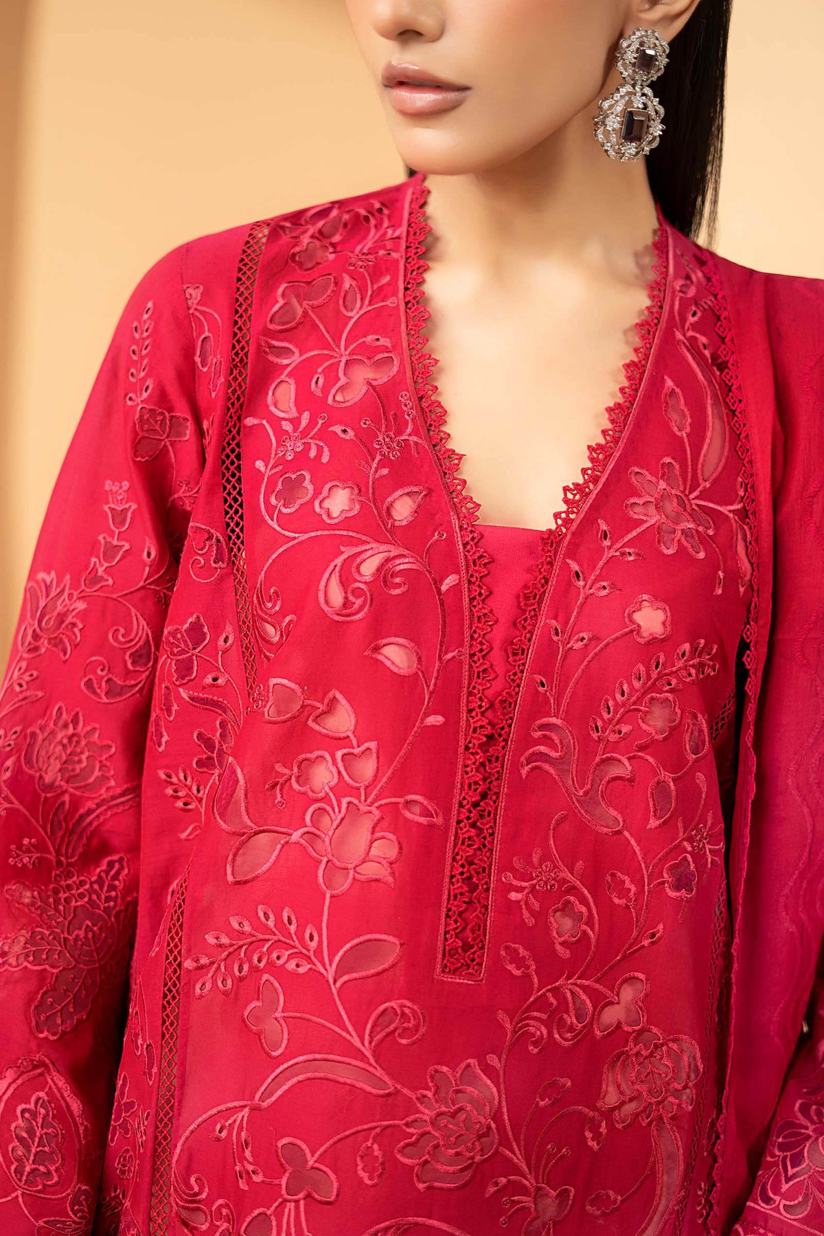 Maria B | Luxury Pret Pre Fall | DW-EF26-30-Magenta