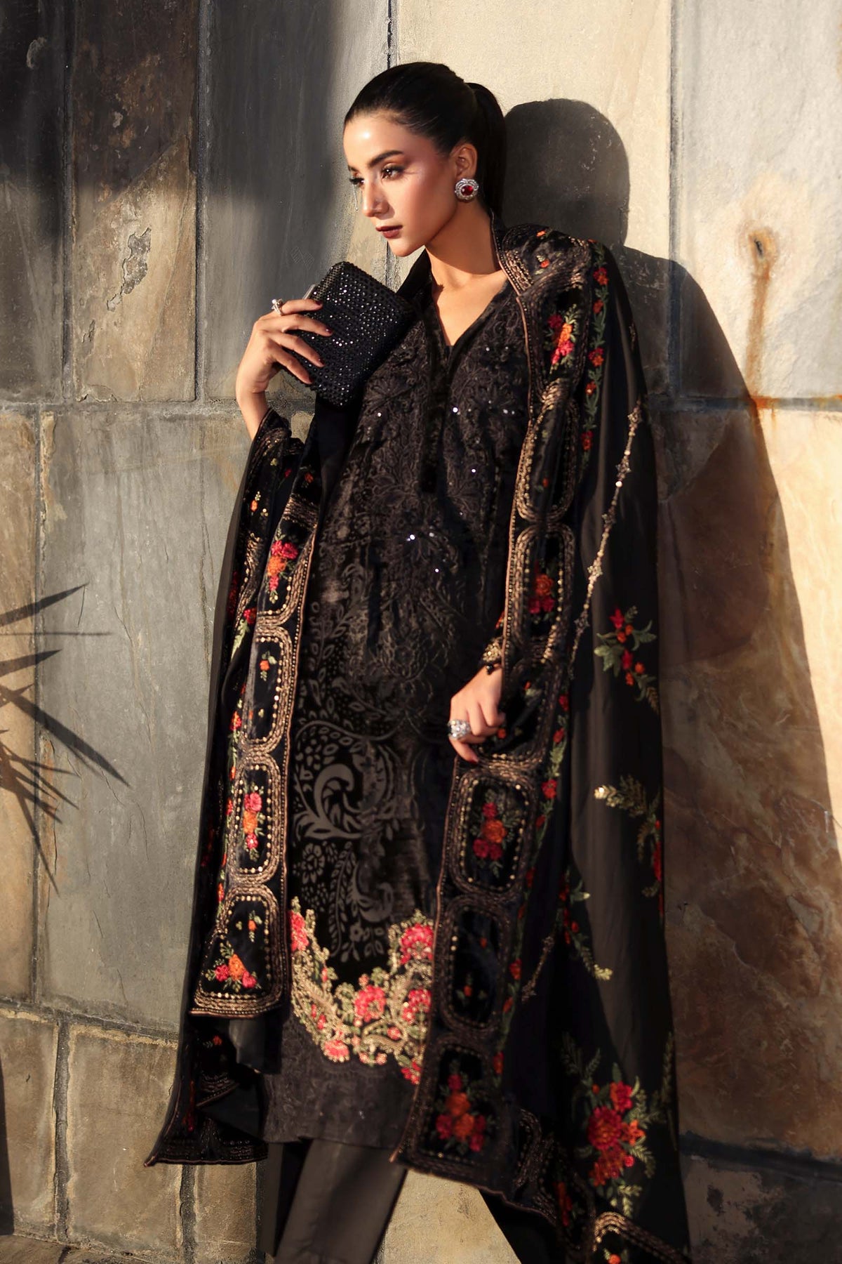 Maria B | Luxury Pret Winter 25 | DW-W25-29