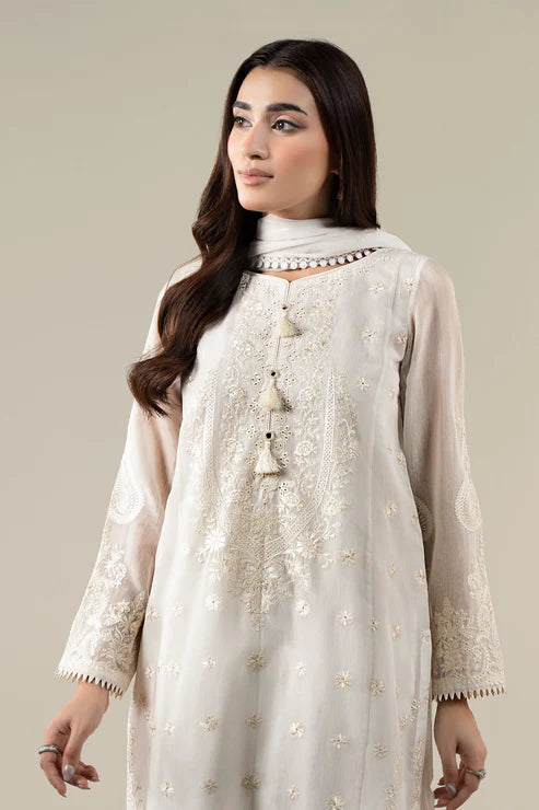 Maria B | Luxury Winter Pret 25 | DW-EA25-76-Off White