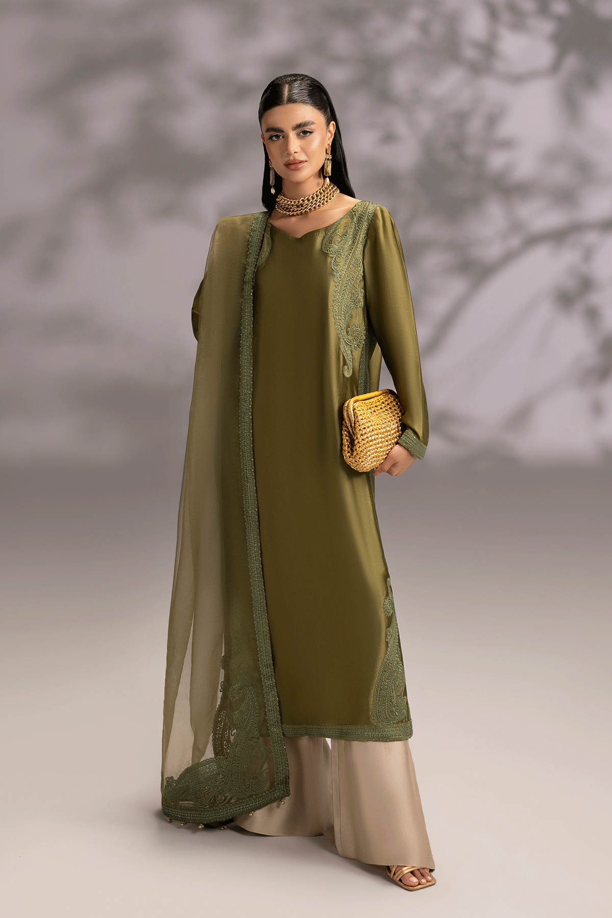 Erum Khan | Summer Whisper | Icon Lady