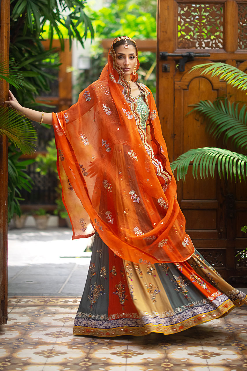 Deepak Perwani | Jaipur Heritage Wedding Wear | Ktd4087