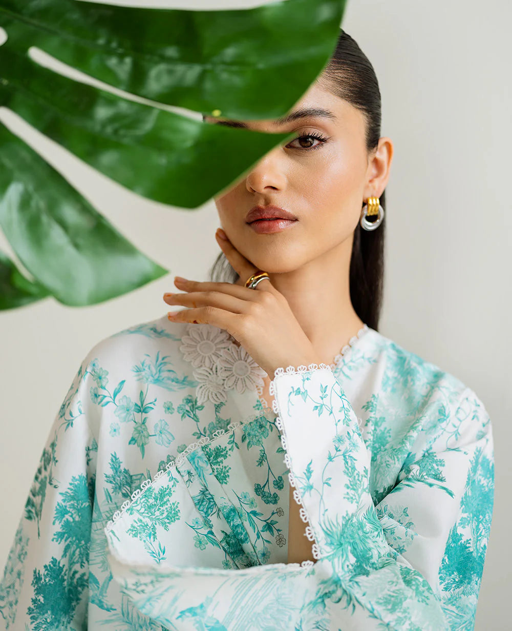 Republic Womenswear | Essentials 25 | ES-187