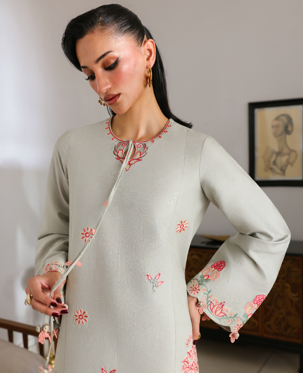Republic Womenswear | Neonma Essential Pret 26 |Giselle