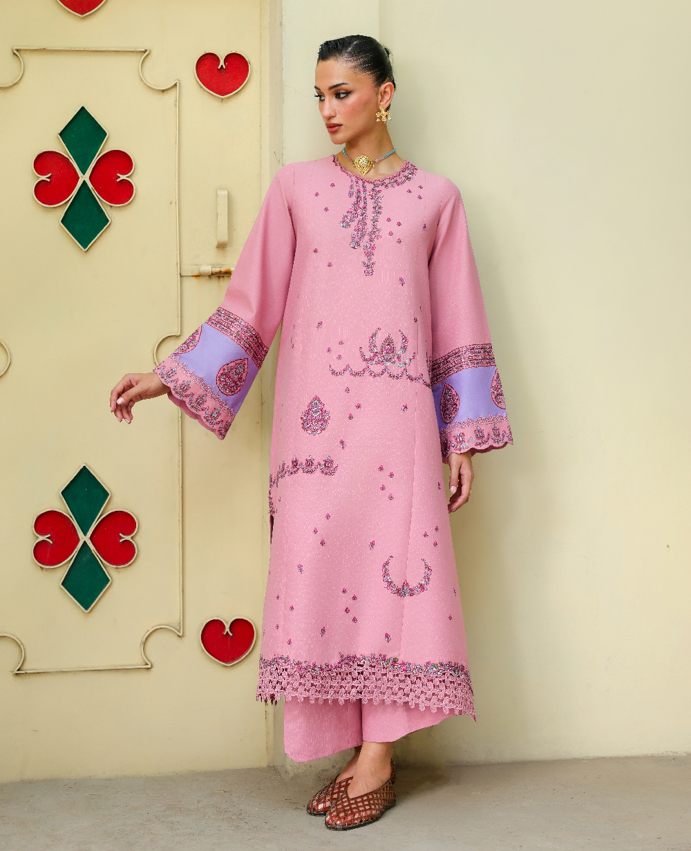 Republic Womenswear | Neonma Essential Pret 26 |Evara