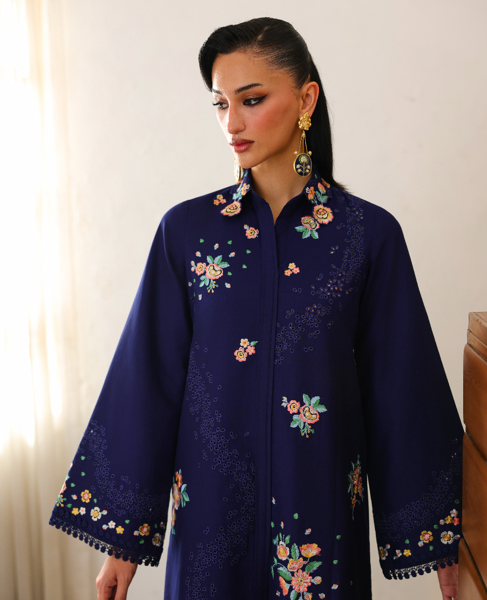 Republic Womenswear | Neonma Essential Pret 26 |Flore