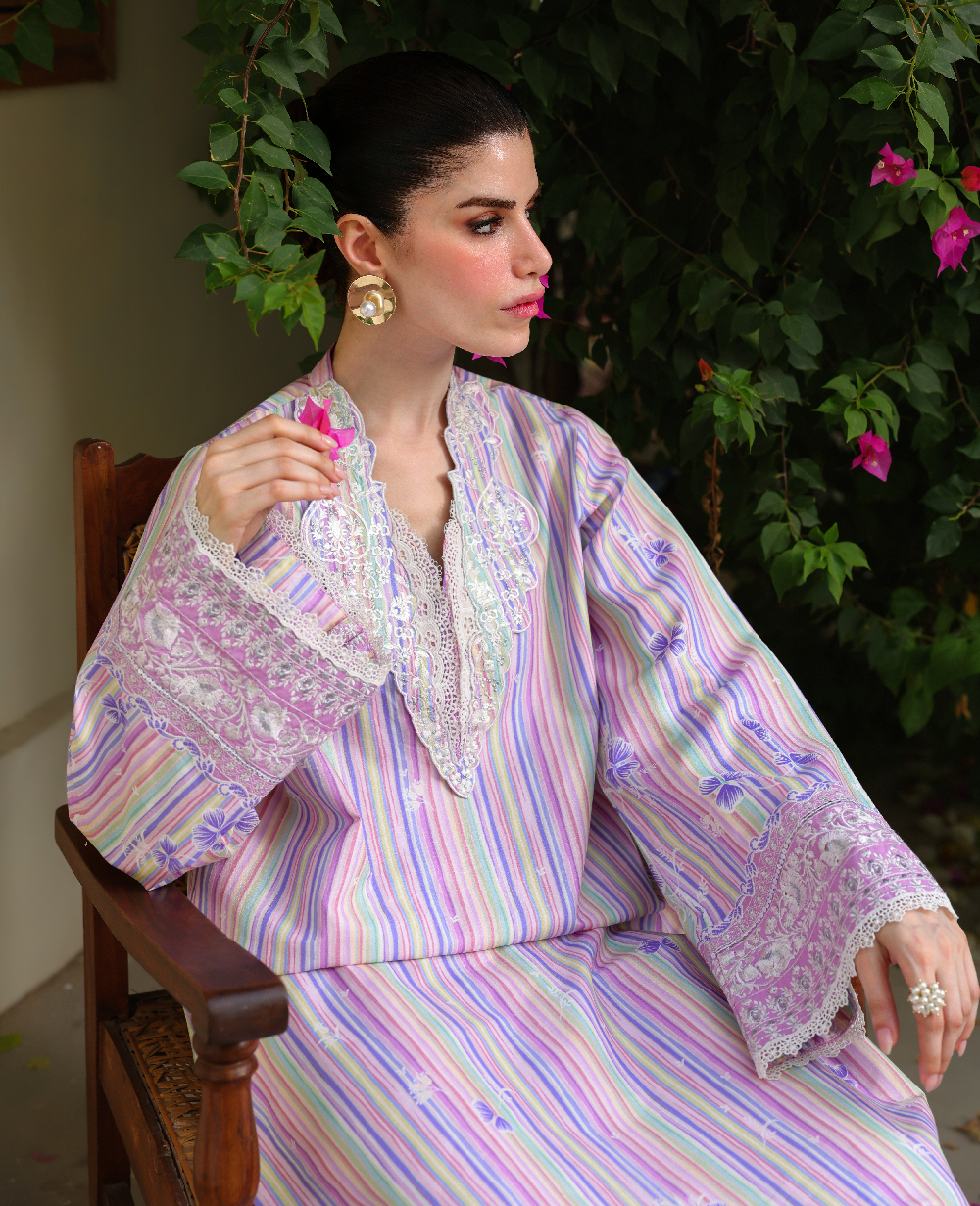Republic Womenswear | Neonma Essential Pret 26 |Velora