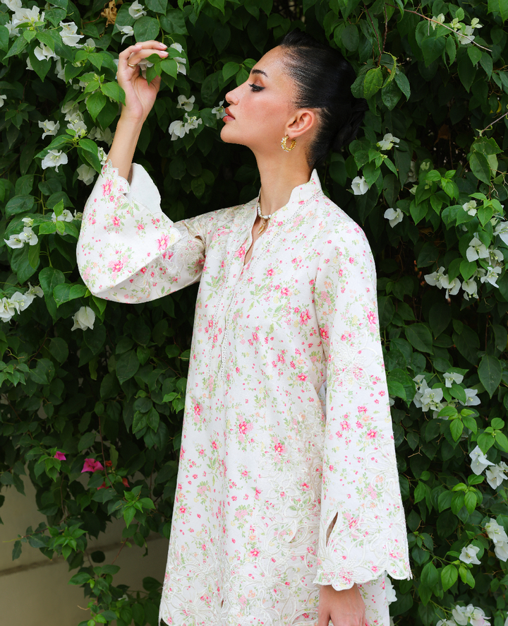 Republic Womenswear | Neonma Essential Pret 26 |Lumi