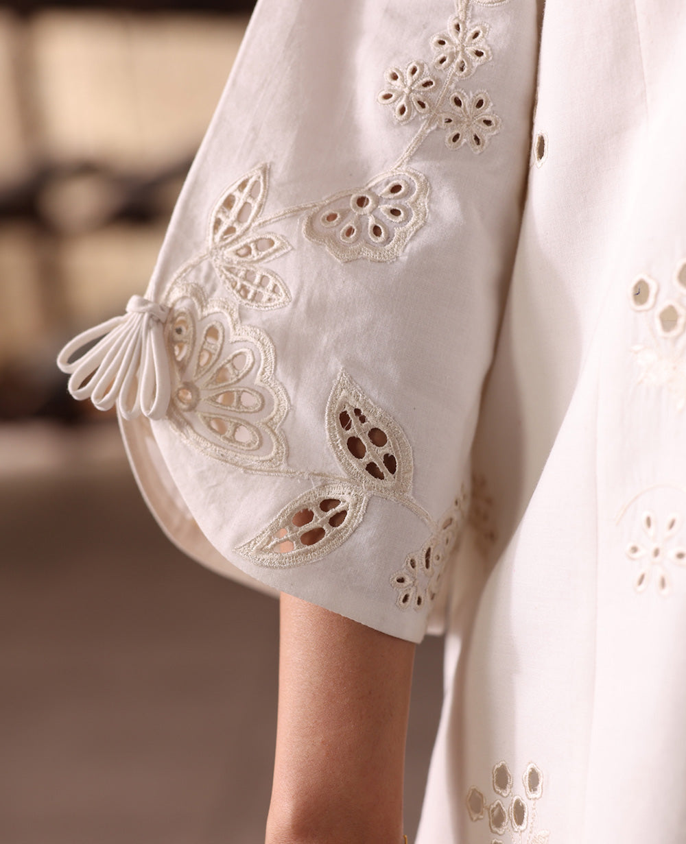 Republic Womenswear | Neoma Essential Basic Pret 26 |Amara