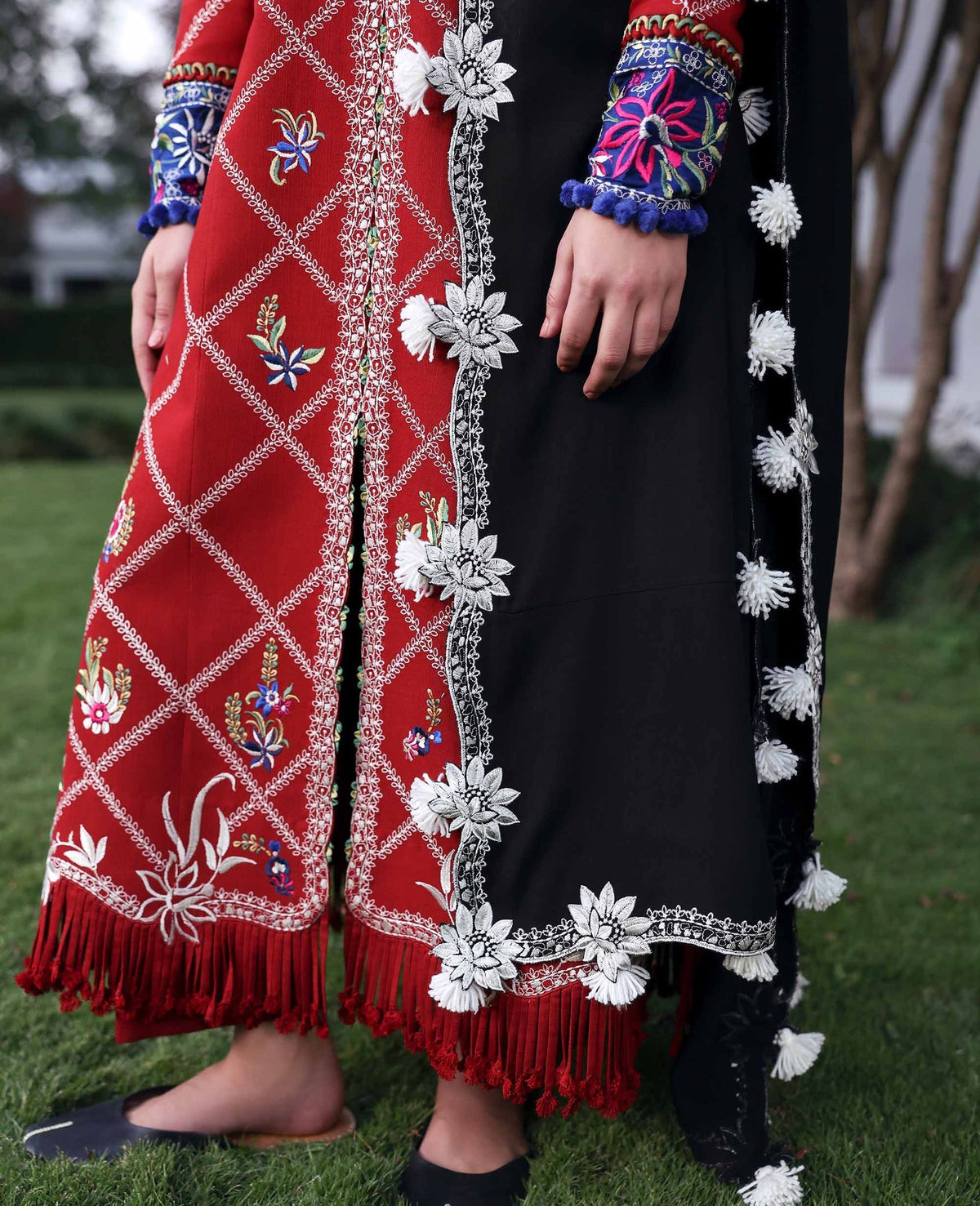 Republic Womenswear | Amaris Luxury Shawl 25 | Elara