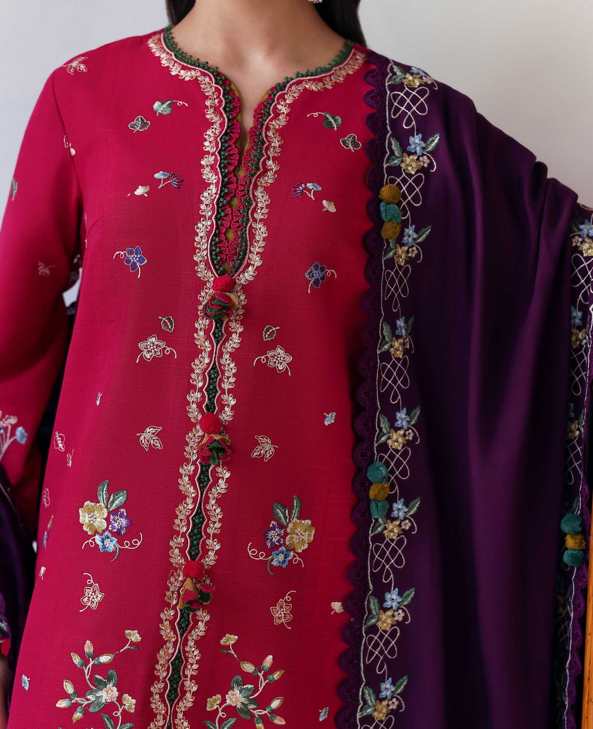 Republic Womenswear | Amaris Luxury Shawl 25 | Elaria