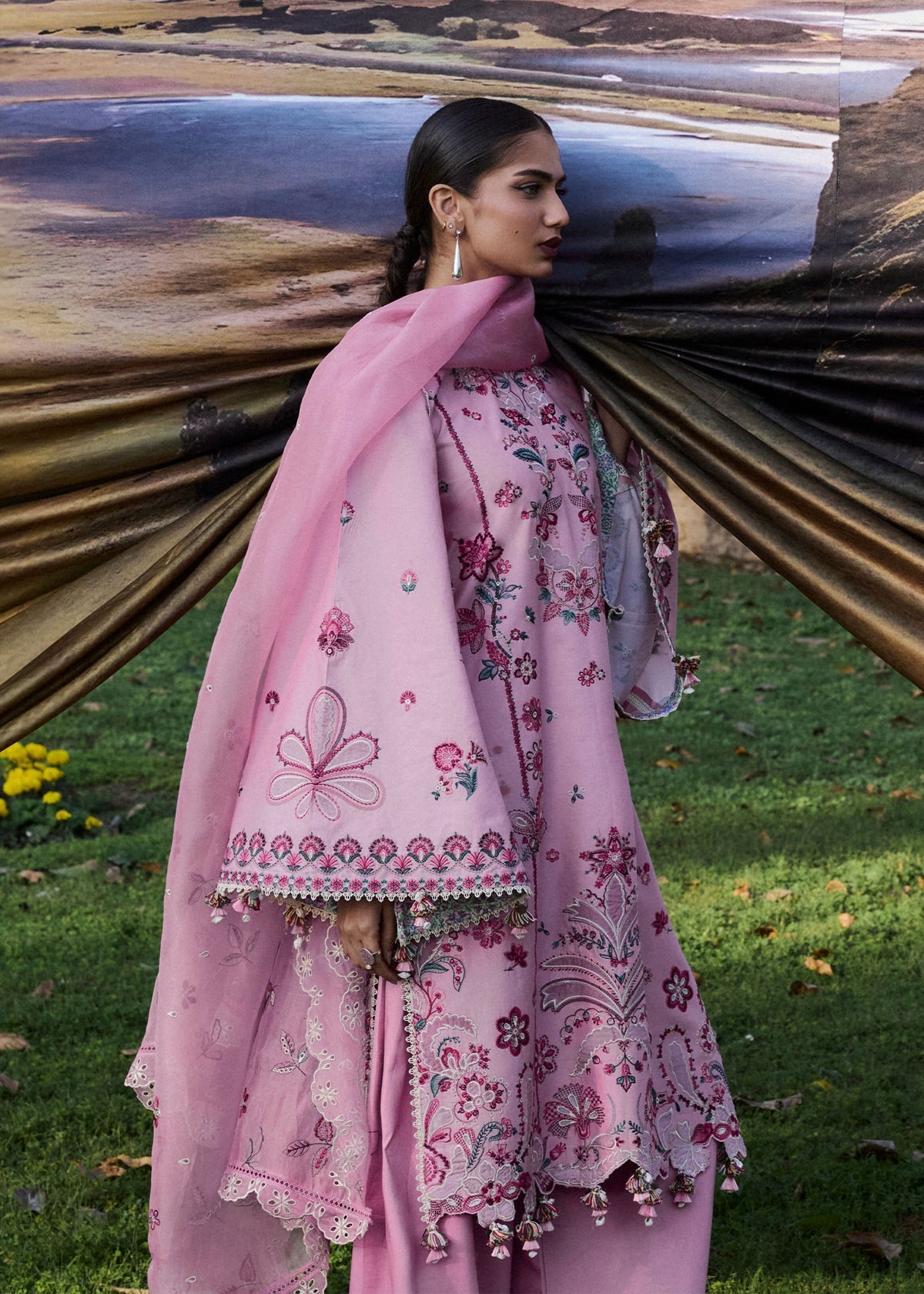 Hussain Rehar | Zan SS26 | Elfa