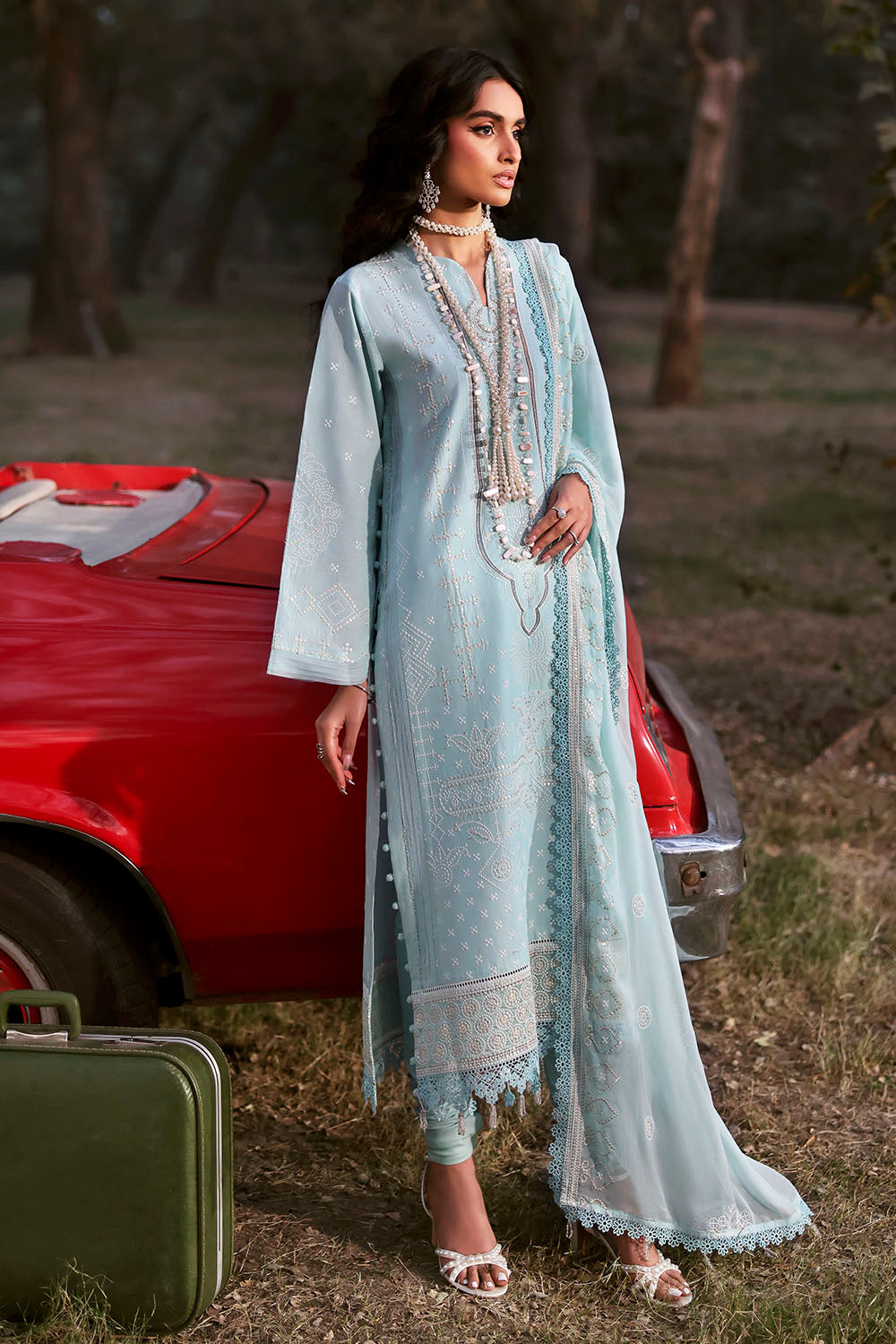 Gul Ahmed | Luxury Lawn 26 | KD-62001