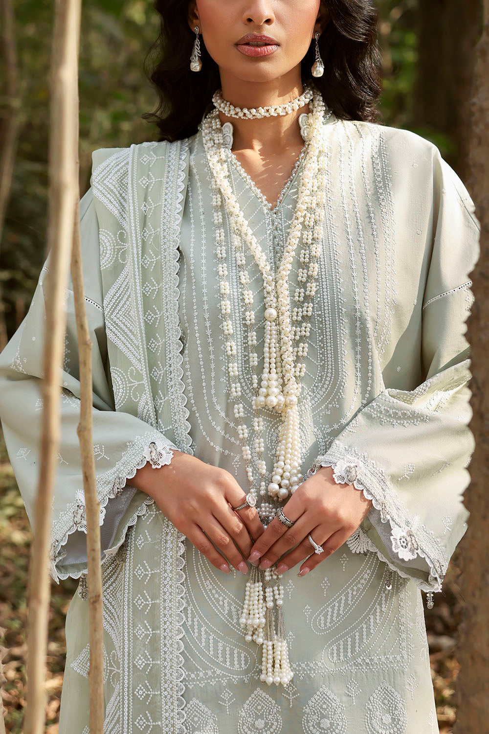 Gul Ahmed | Luxury Lawn 26 | KD-62004