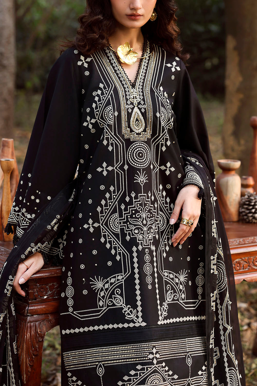 Gul Ahmed | Luxury Lawn 26 | KD-62006