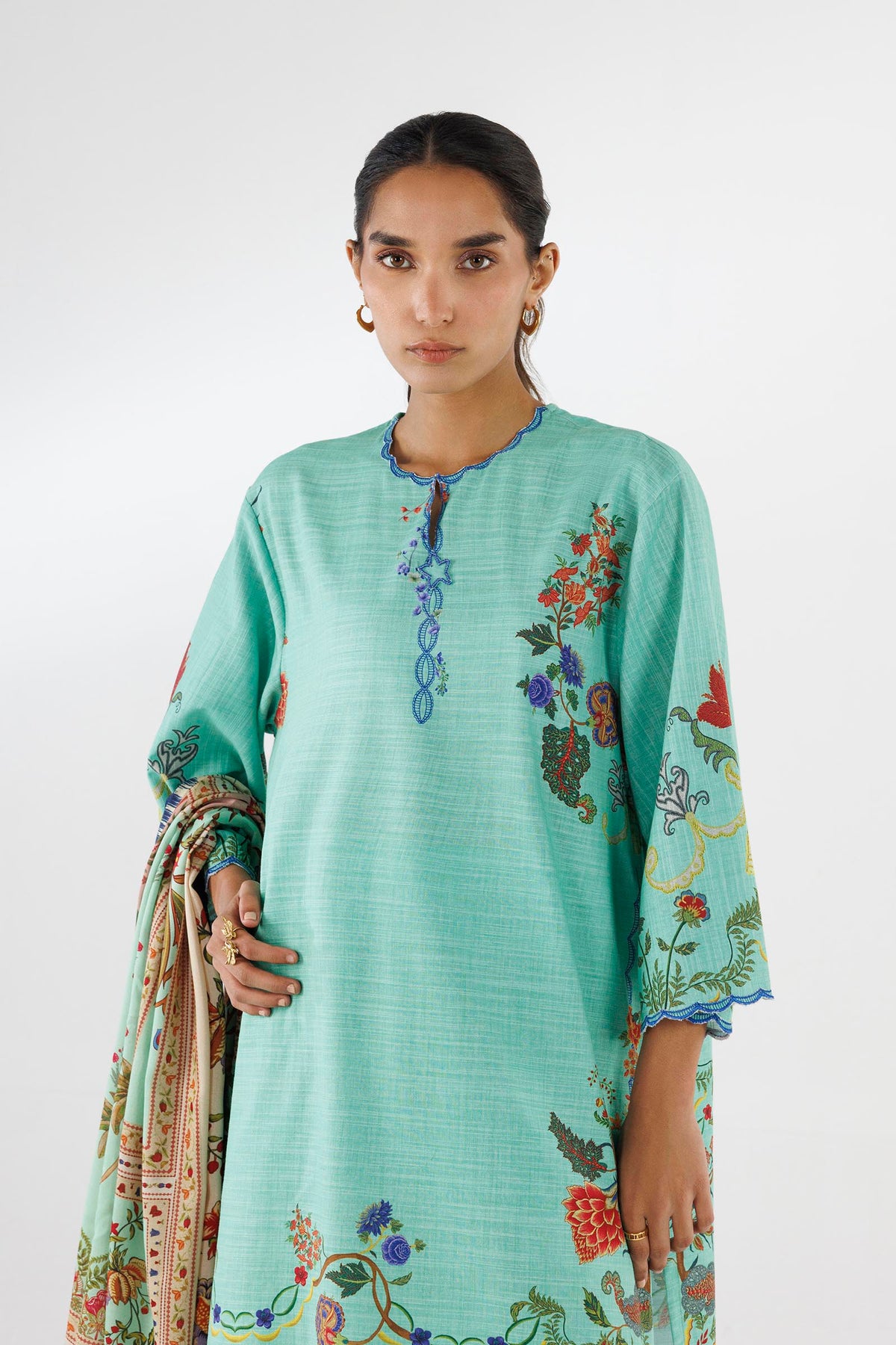 Sana Safinaz | Luxury Pret | Muzlin Khaddar Suit FW25MUZ004BP3