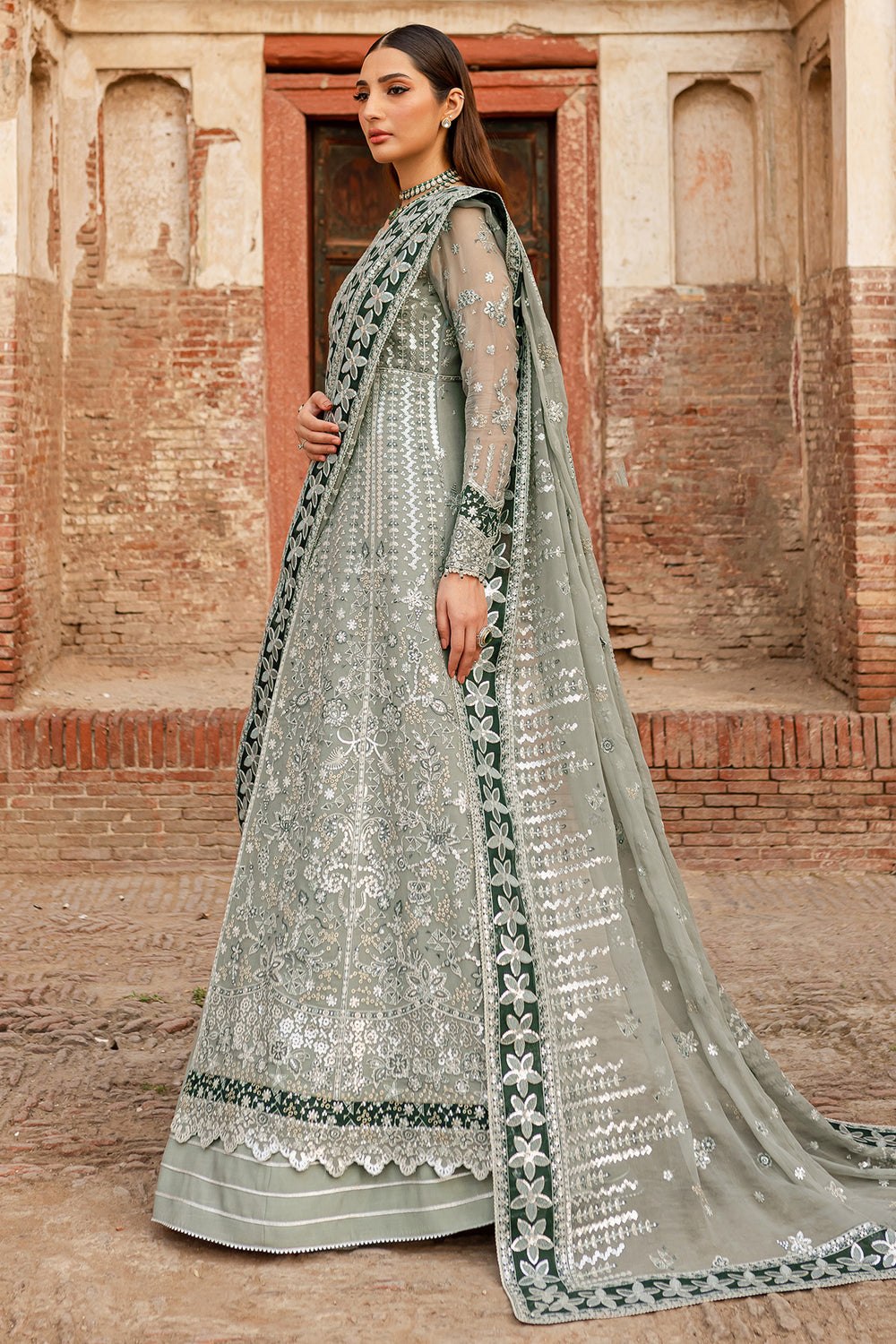 Farasha | Ritzier Wedding Formals | Grey Veil