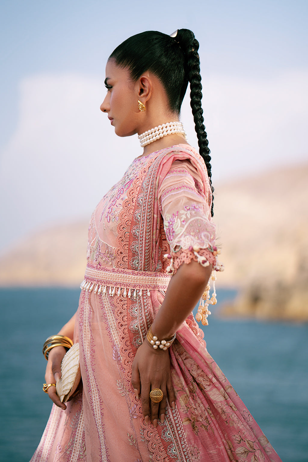 AJR Couture | Dastan Luxury Lawn 25 | Flair