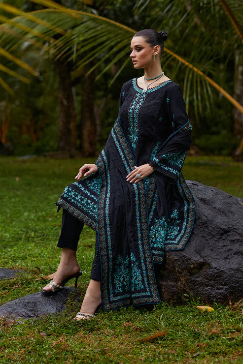 Gulaal | Luxury Lawn 25 | Scilla