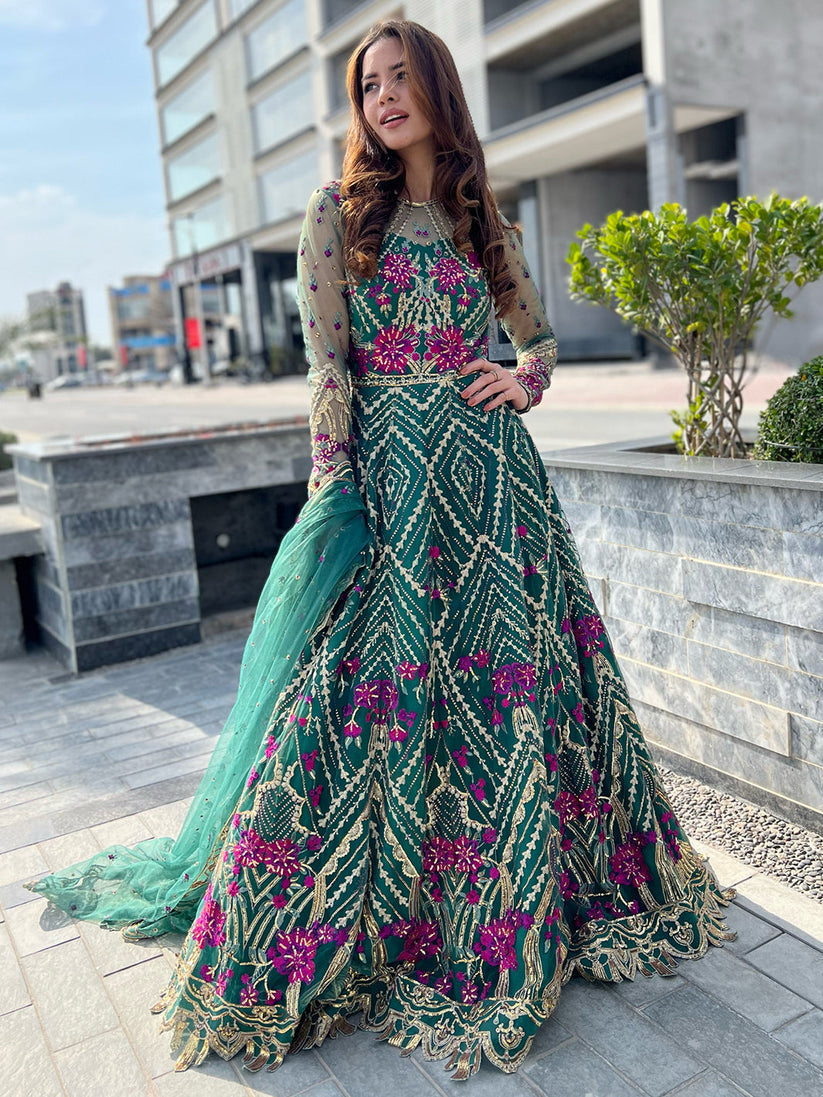 Epoque | Avanti Wedding Formals | GULZAR