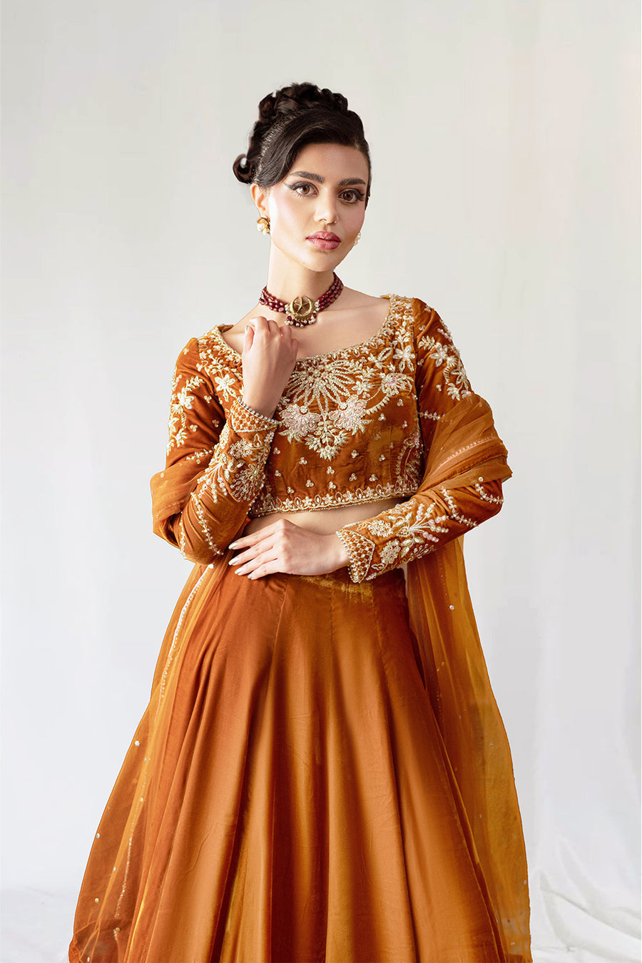 Saira Rizwan | Velvet Pret 25 | AMBERIN-SRVP25-11