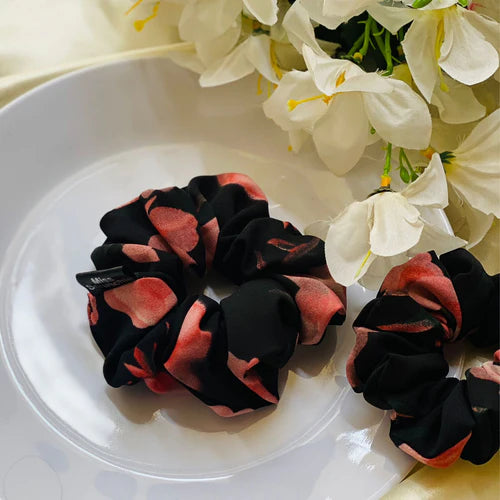 Pink Rose - Printed Scrunchie - 1 piece - Miss Scrunchie