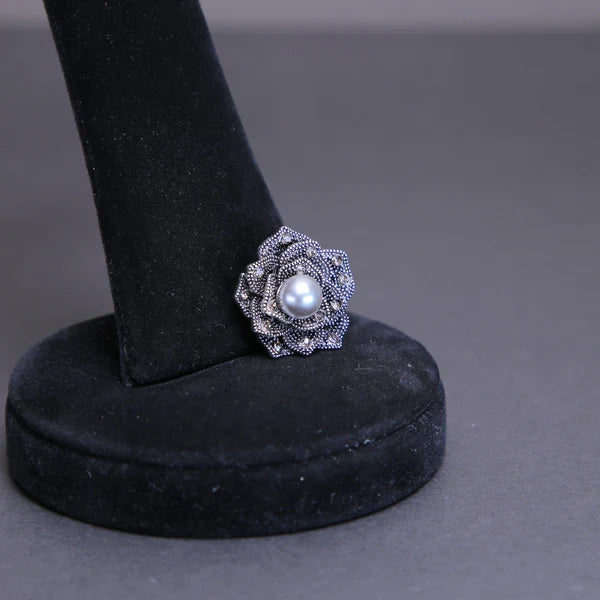 Zaywer|Pastel Grey Pearl Silver Coating Scarf Pin 458 - Zaywer