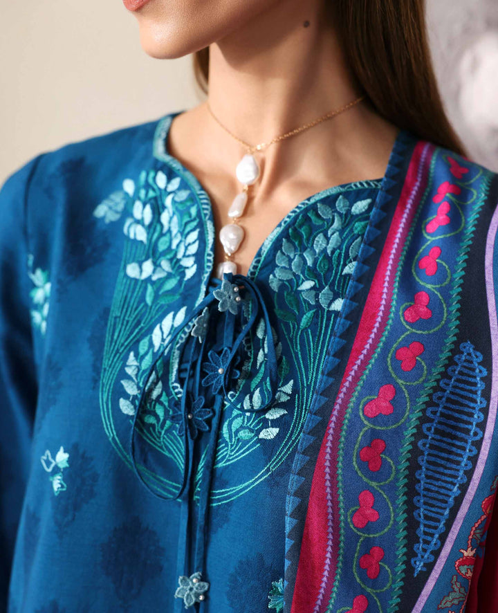 Republic Womenswear | Basics Winter 25 | Isaline