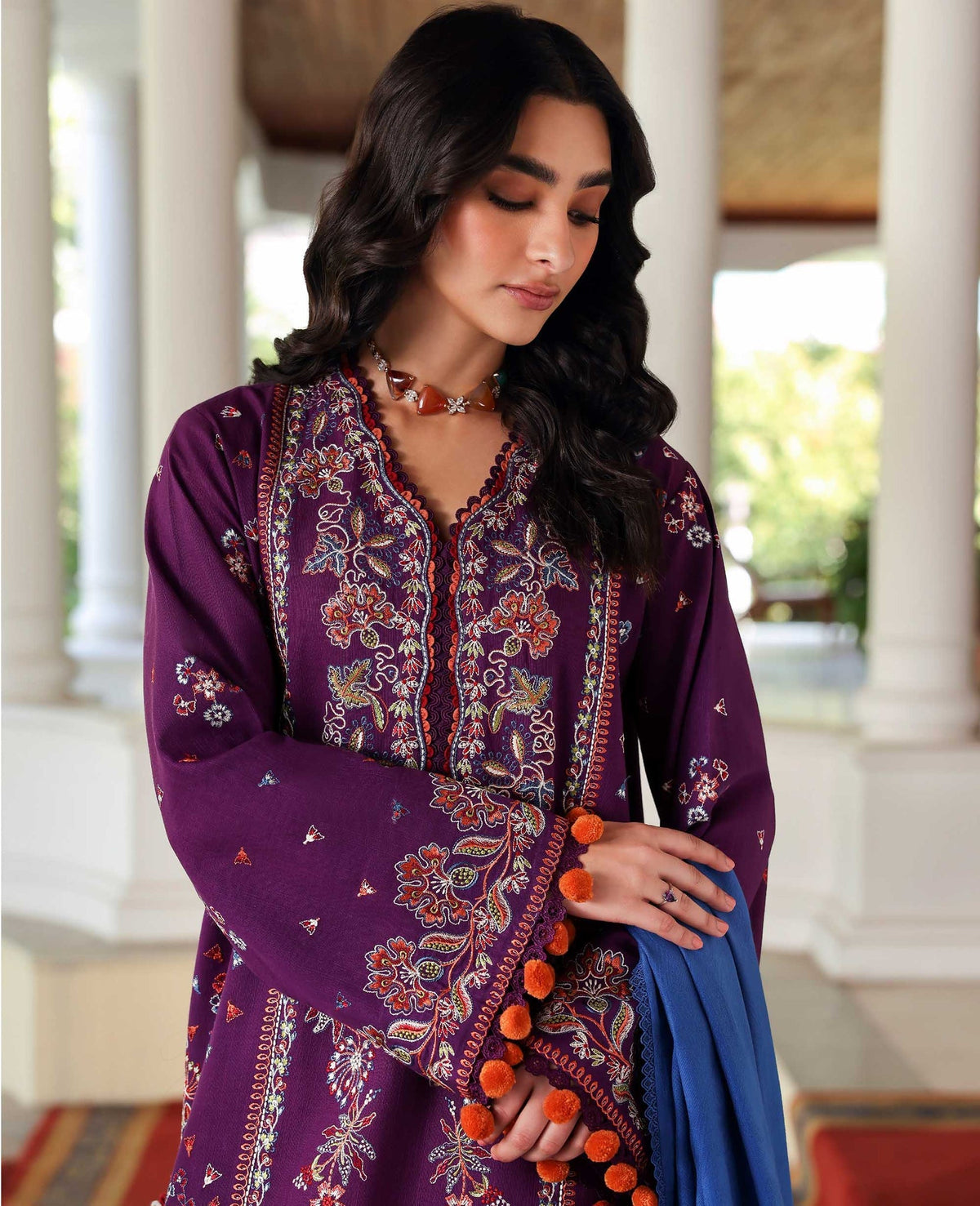 Republic Womenswear | Amaris Luxury Shawl 25 | Kaia