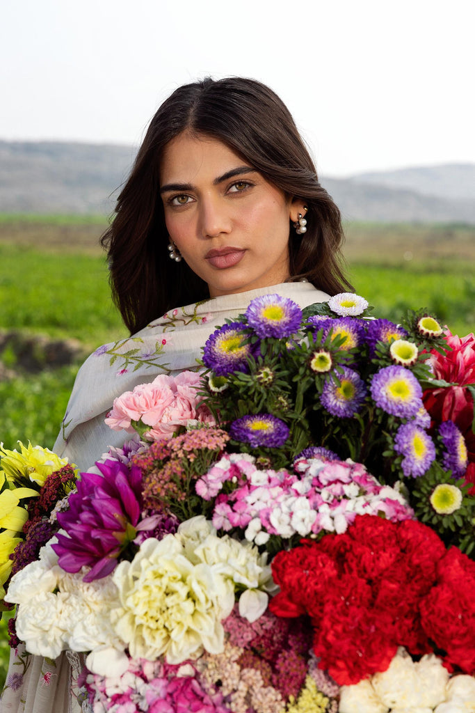 Sana Safinaz | Luxury Lawn 26 | S-05