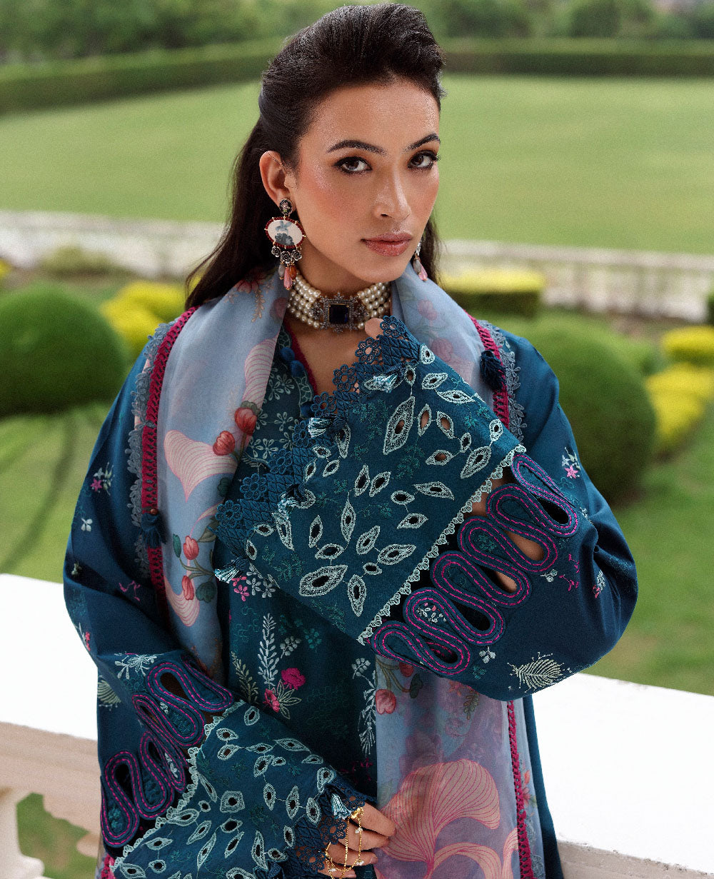 Republic Womenswear | Lilas Lawn 26 | Liore