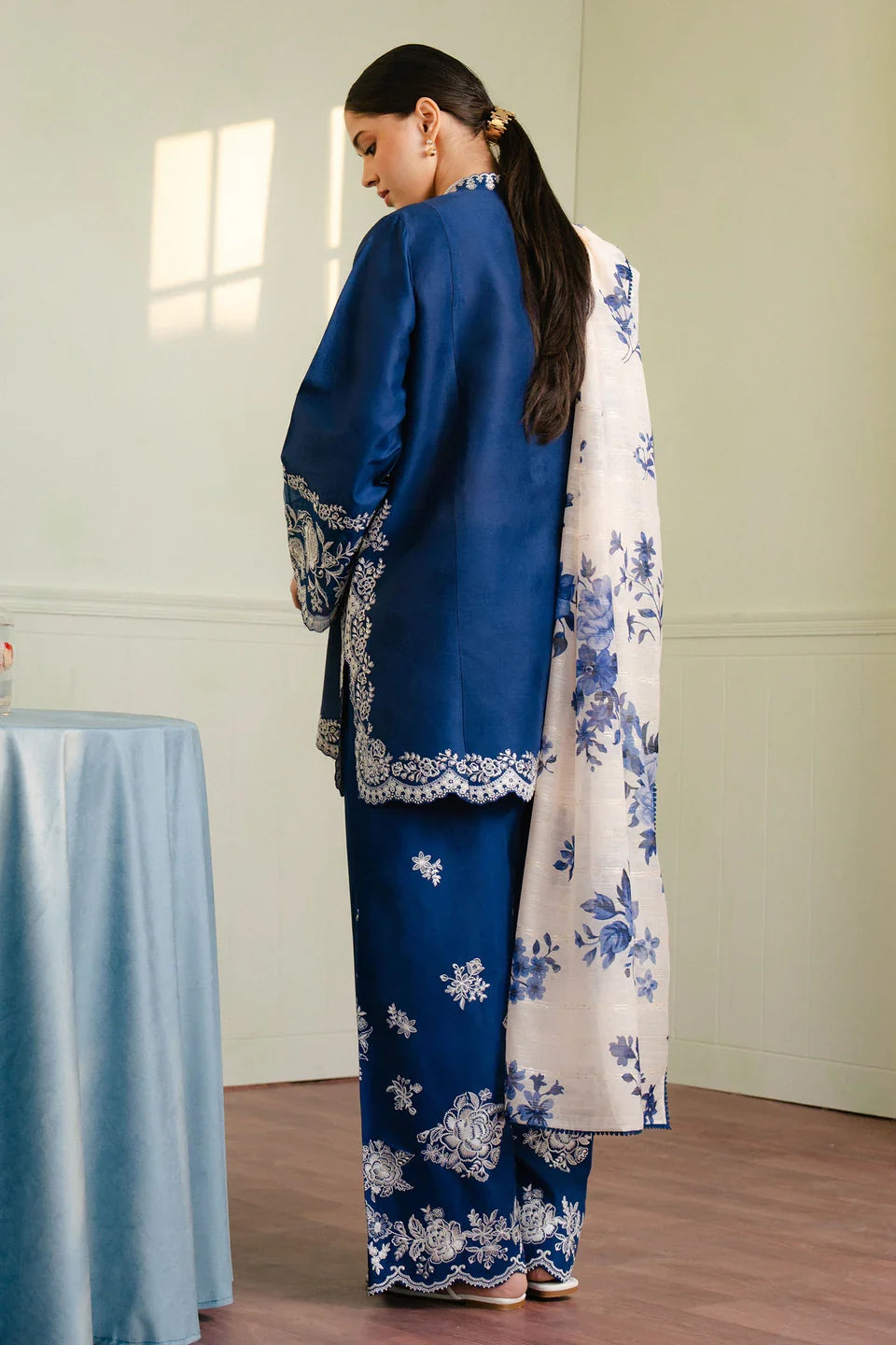 Zara Shahjahan | Coco Lawn 25 | MEADOW-8B