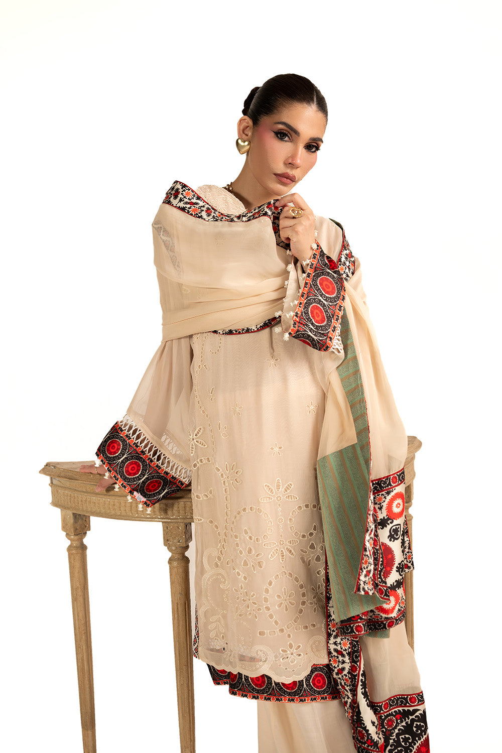 Maryum N Maria | Clestine Luxe Pret | VELORA