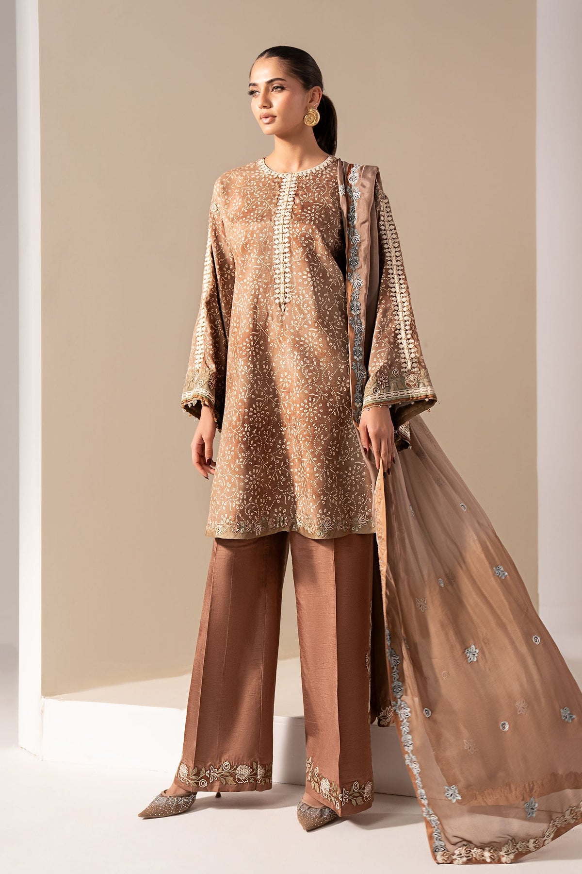 Maria B | Luxury Formals | MST-EF26-18-Brown