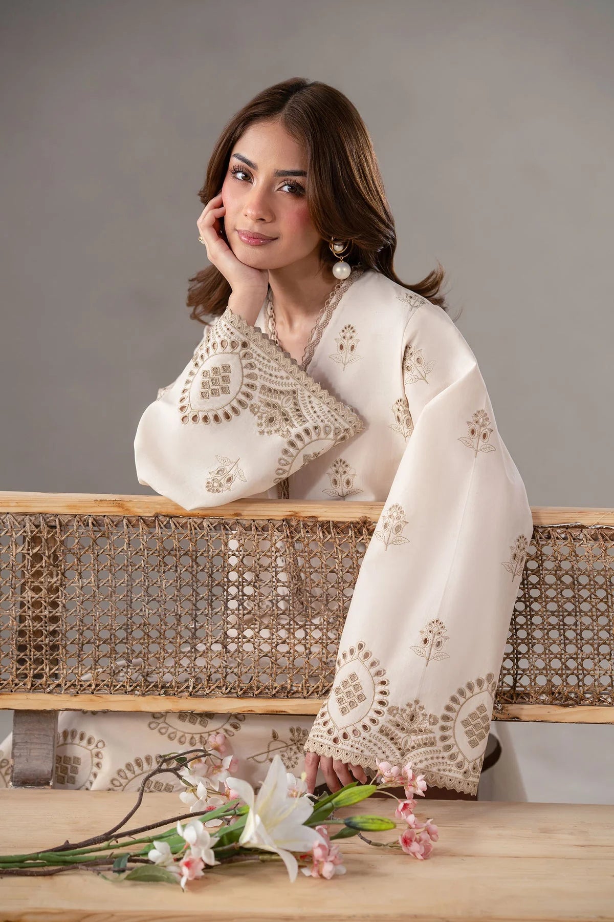 Akbar Aslam | Pret Lawn | Lunel