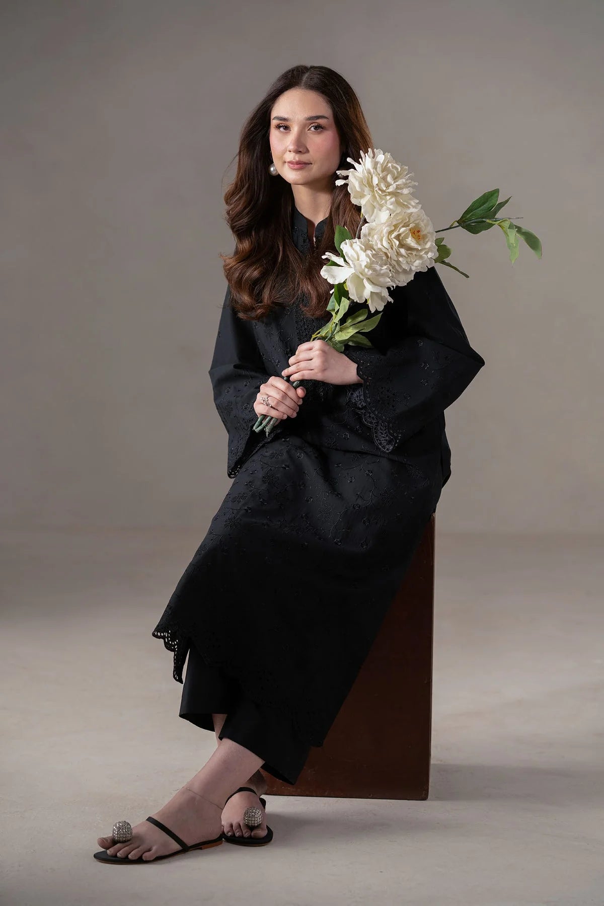 Akbar Aslam | Pret Lawn | Mono